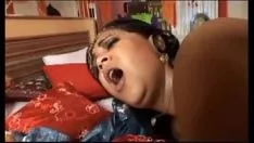 Redare Indian bbw assfucked și jizzed pe față