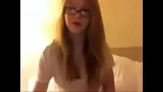 Jouer Skype usher missy avec des lunettes - supporter hotmissybunny rabbit.tk