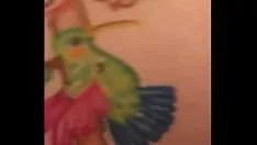 Abspielen Bbw Rotkopf nimmt Form an, löst es von der Hüfte