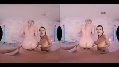 Abspielen Big Tits Babys hungern nach Ihrem Höhepunkt in einem glühend heißen Dreiklang