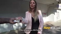 تشغيل Bosomy عقد الملاعين بلدي بي بي سي faboutme النقدية في