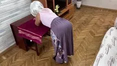 Abspielen Milf Big Ass macht seit einer Ewigkeit Sodomie mit ihrem Stairson