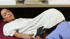Redare Doctor up călătorie la spa! - amara boem, Tommy Gunn