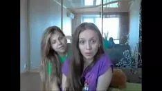 चलाएँ कॉलेज coeds खिलौना पर कैम एक बार फिर www.adolescentcammisssys666.com