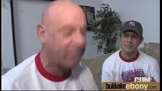 Reproduzir Árvore de ébano do relógio número 1 com um tipo de sapatos de borracha brancos 14