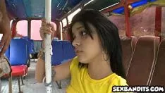 Reproduzir Juventude latina triflech se fode em um ônibus 17