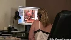 播放 妈妈成功的手淫熟练度