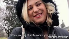 Redare Slattern cehoslovac Linda Ray este întinsă în schimb pentru bani