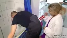 Odtwórz Teensy potrzebuje pieprzenia numer 1, a tam montera rur