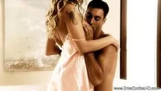 Reproducir Mujer noble rubia siente lo puro de la sodomía con un hombre casado