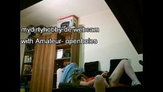 Riproduci Tomcam che fa capolino dalla webcam con uscite aperte1