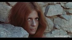 Reproduzir Lily Zealousan e Tzila Karney, uma hippie de língua americana em Israel, 1972