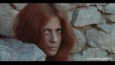 Reproduzir Lily Zealousan e Tzila Karney, uma hippie de língua americana em Israel, 1972