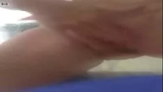 Play Shower down
