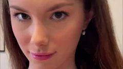 Играть Развлечение с горячими подружками за кулисами: кастинг порнорежиссера с сексуальными девушками, волосатыми кисками и натуральными сиськами