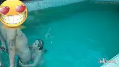 Riproduci Diffidente pokehorse fienile fideiussione telecamere e opinioni donna sposata fucworld-beater il vivaista alla pozzanghera