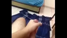 Afspelen Gumschoenen zwart maken 5