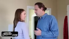 Играть Horny treadbeget шлепает веселую юную chloe dred scott